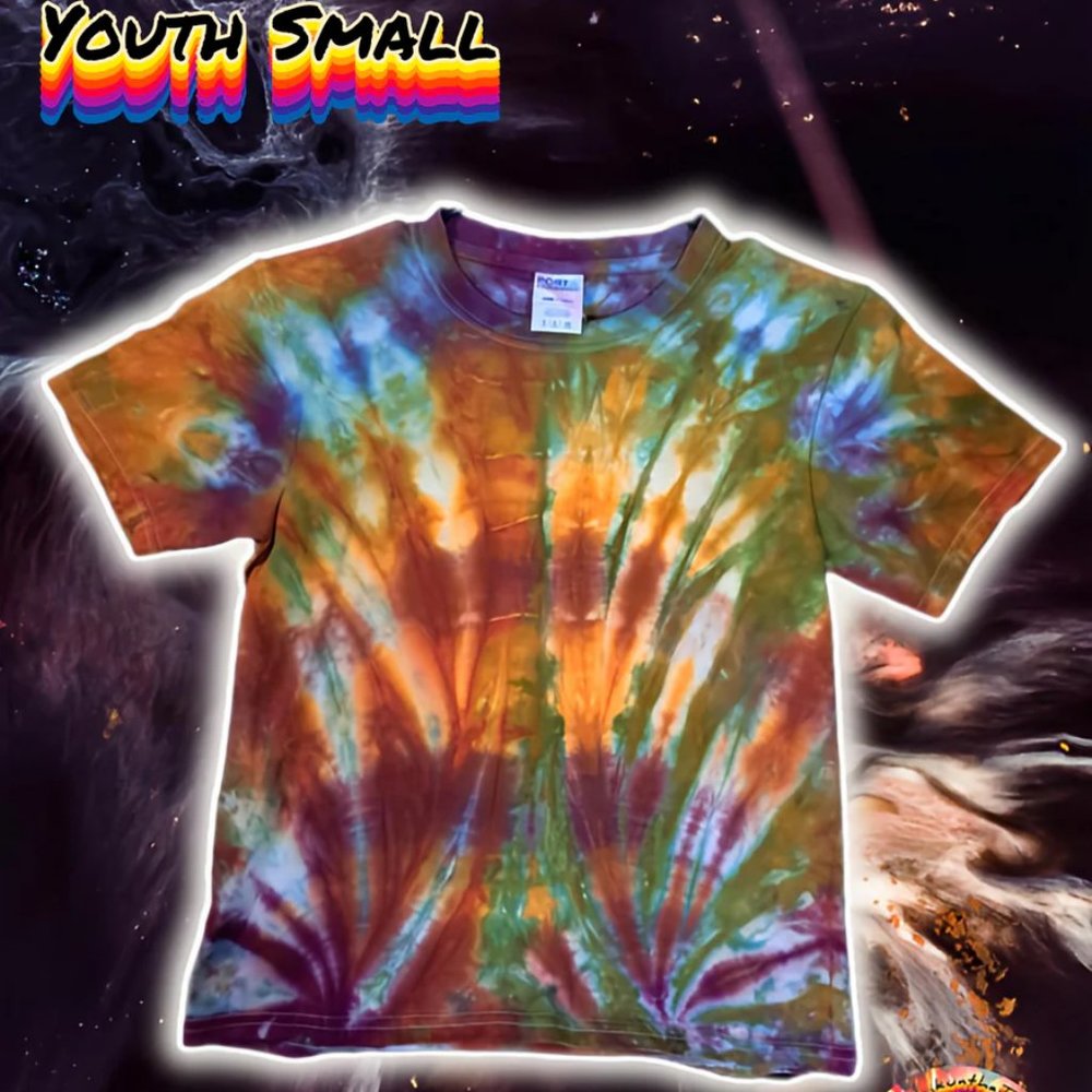 [Hand Dyed] Tie Dye Youth Shirt